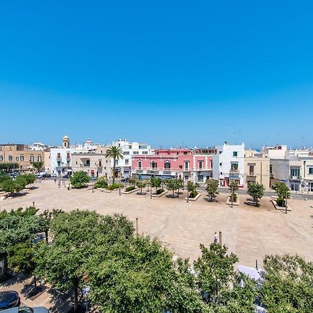 Belvedere Apartment & Pool - Housea Полиняно а Маре Екстериор снимка