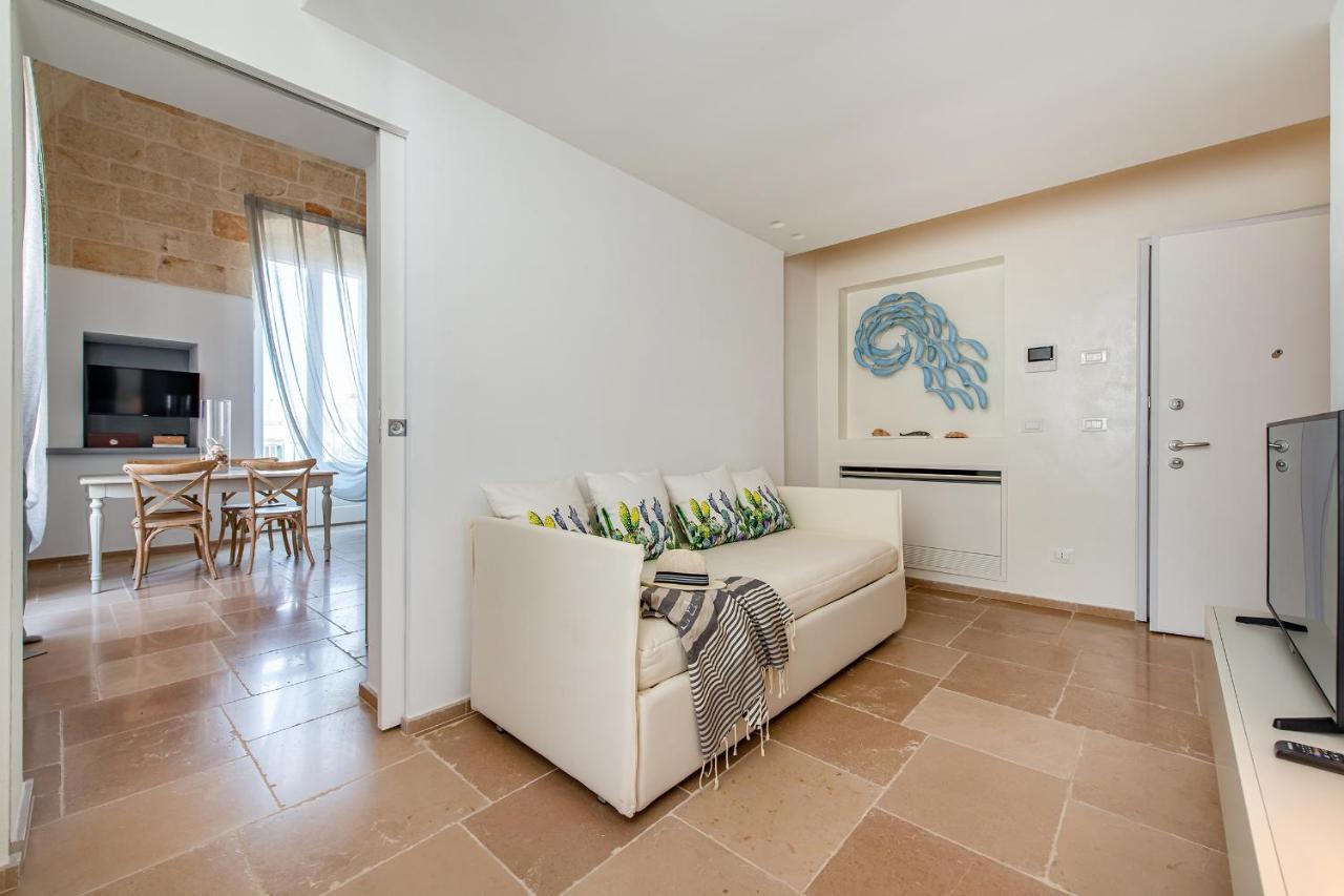 Belvedere Apartment & Pool - Housea Полиняно а Маре Екстериор снимка